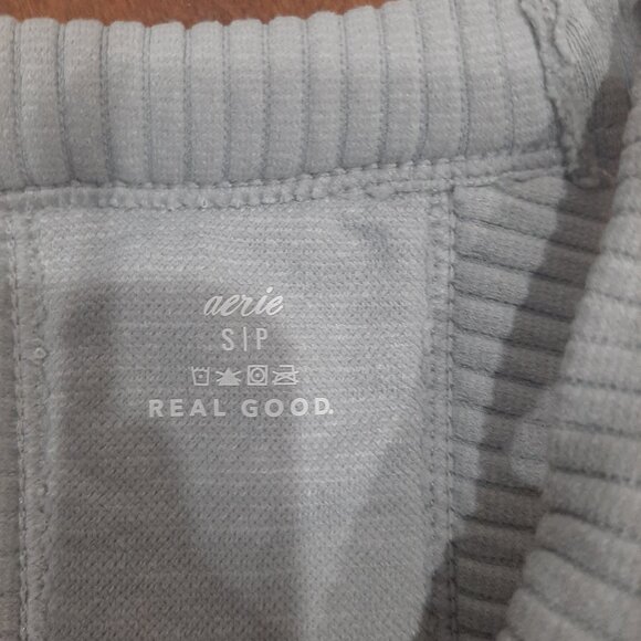 Aerie grey ribbed halter sports bra - Picture 6 of 13